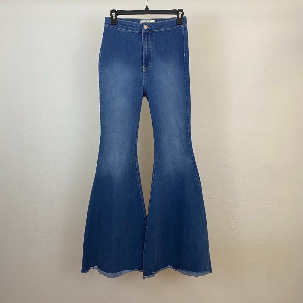We The Free - Free People Just Float On Flare Jeans - Waterfall - Size 27